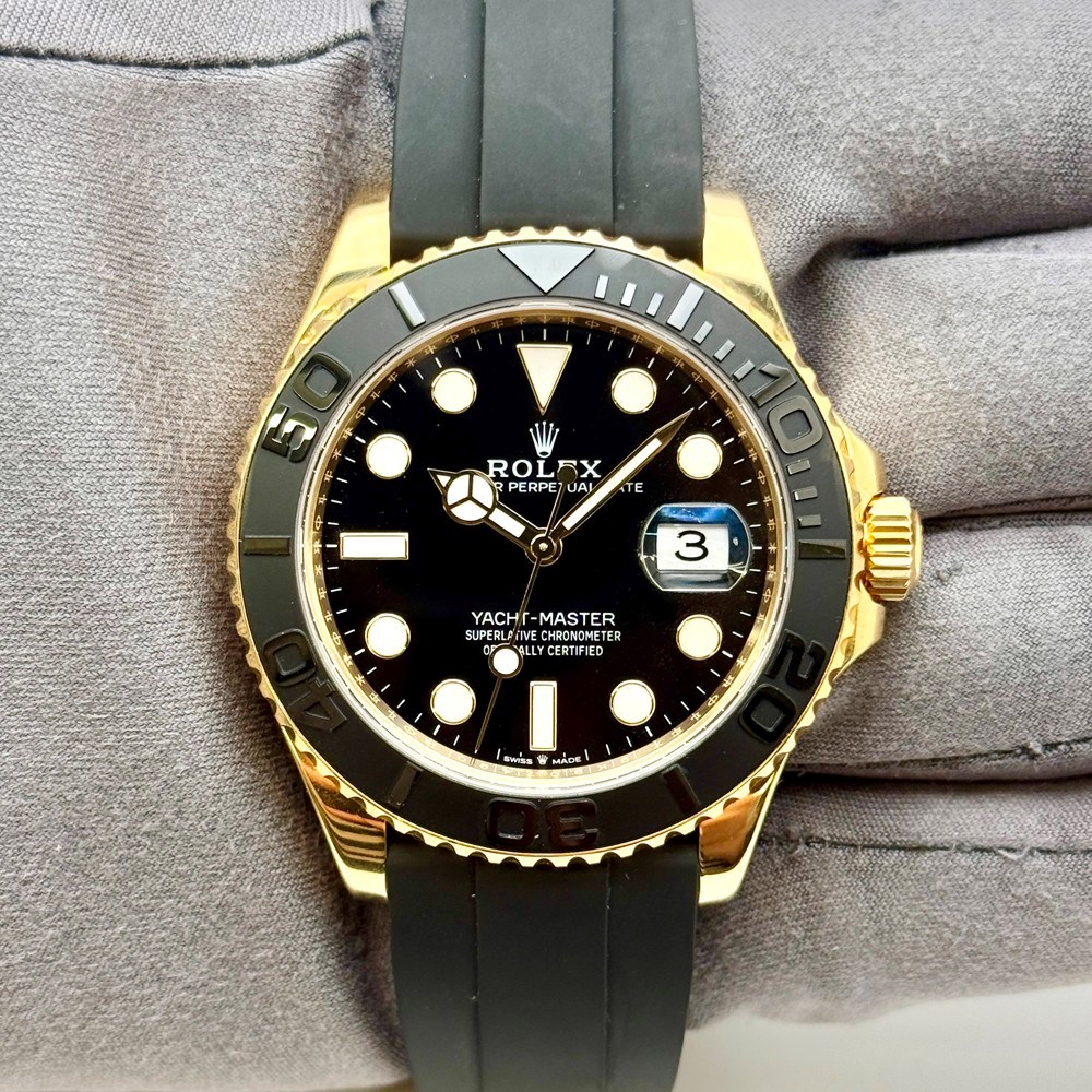 YACHT-MASTER
