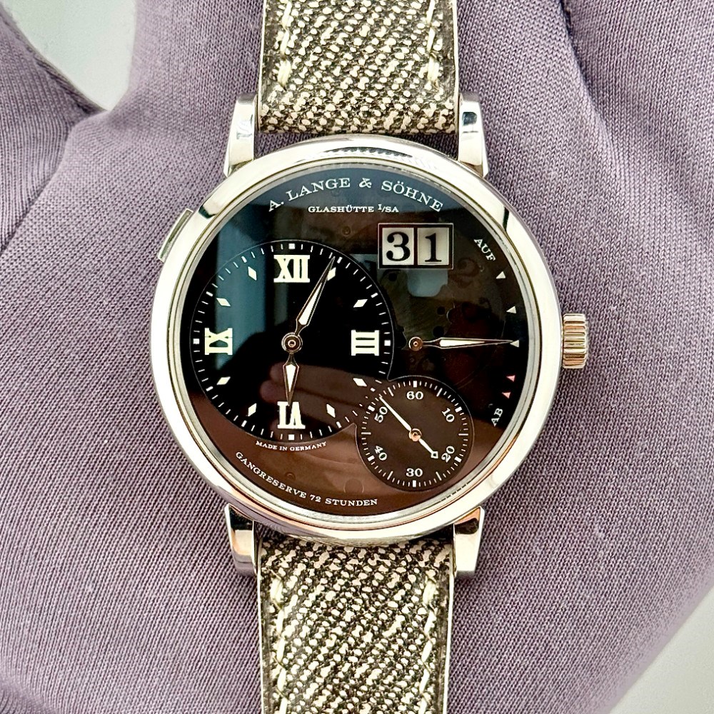 GRAND LANGE 1 "LUMEN"