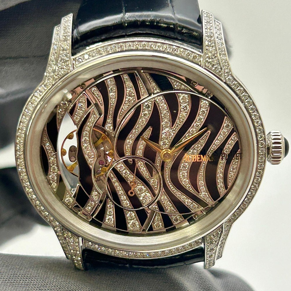 MILLENARY LADIES